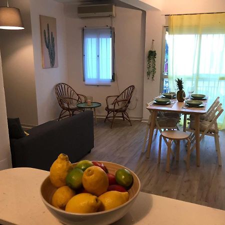 Cactus 2 Bedroom Apartment On Calle San Miguel Minutes From The Beach By Namaste Elite Торемолинос Екстериор снимка