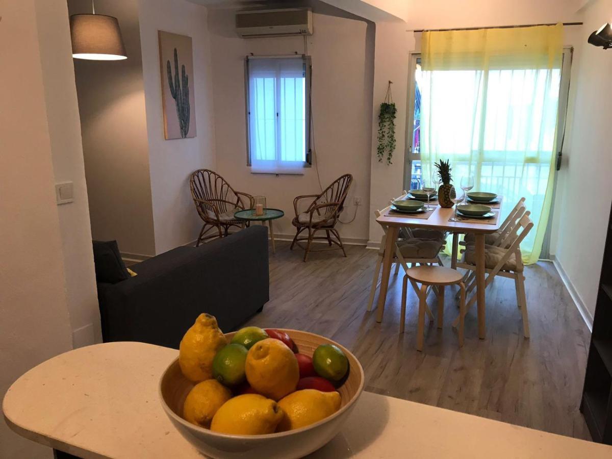 Cactus 2 Bedroom Apartment On Calle San Miguel Minutes From The Beach By Namaste Elite Торемолинос Екстериор снимка